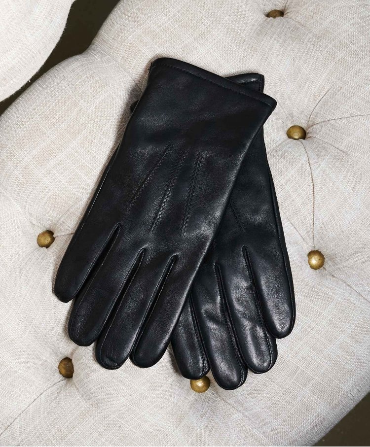 Men's black leather gloves...