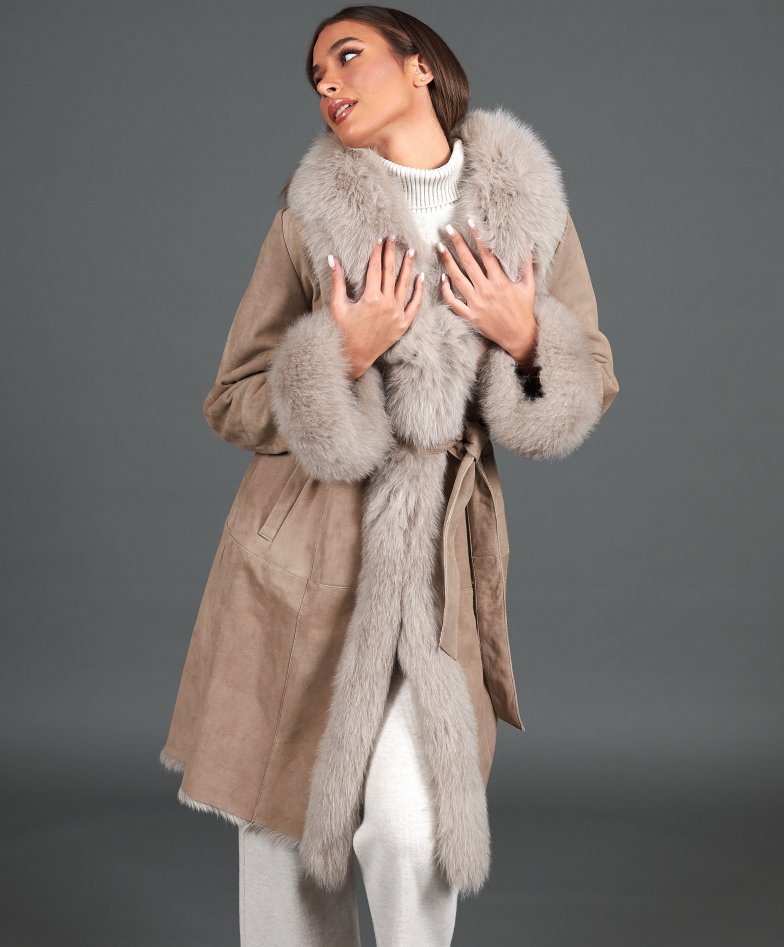 Ada Beige lamb shearling coat with fox fur edges