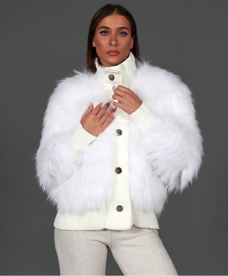 Filletted fox fur jacket bomber with press buttons • white color