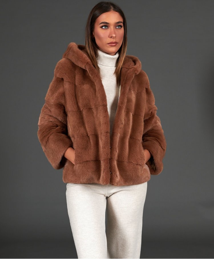 Mink fur jacket long sleeve and hood • onion color