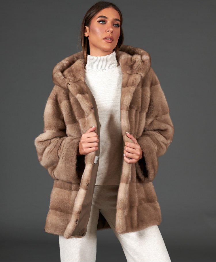 Mink fur jacket long sleeve and hood • palomino color