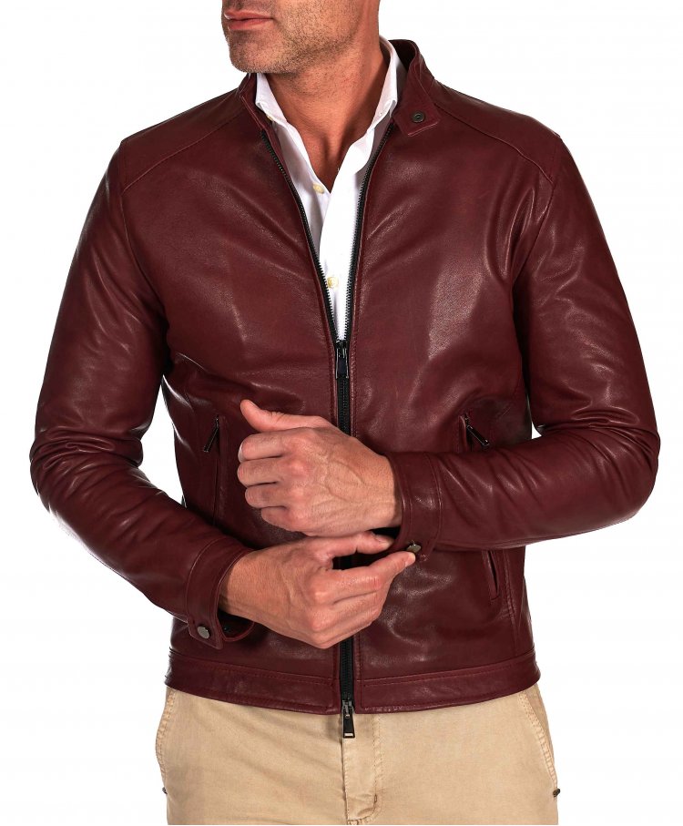 Bordeaux leather biker jacket vintage aspect