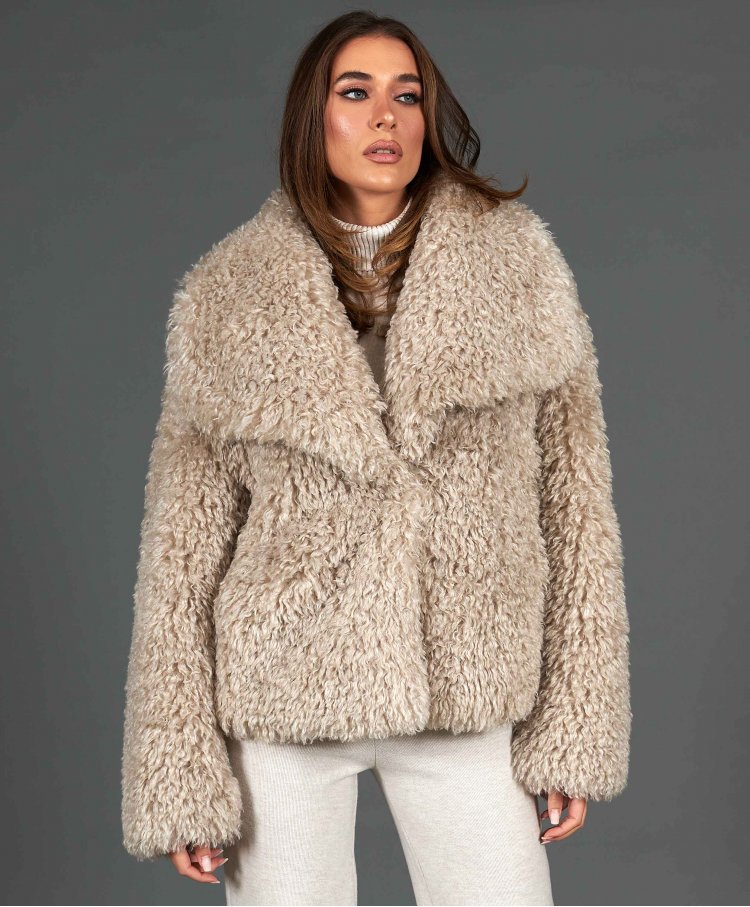 Short mongolian fur jacket with long sleeve • beige color