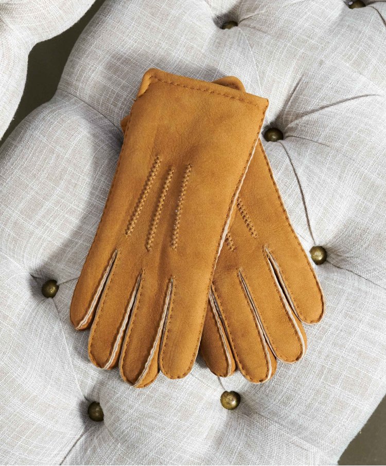 Men's tan merinos shearling gloves with fold-down cuffs