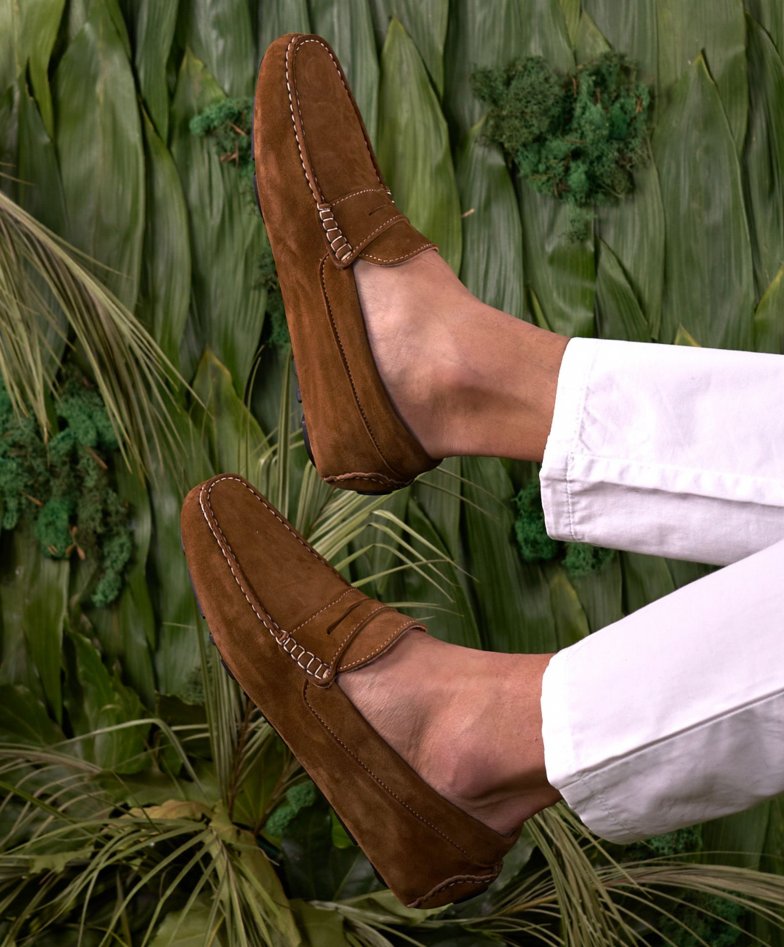 https://www.darienzo.us.com/store/44573-large_default/men-s-leather-mocassin-shoes-genuine-leather-brown-Capri.jpg
